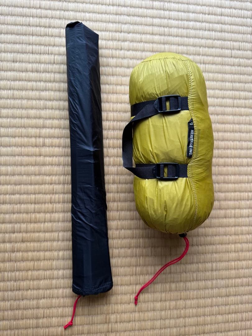 使用1回のみ　ヘリテイジクロスオーバードーム2G 2〜3人用ガイライン、ネット付