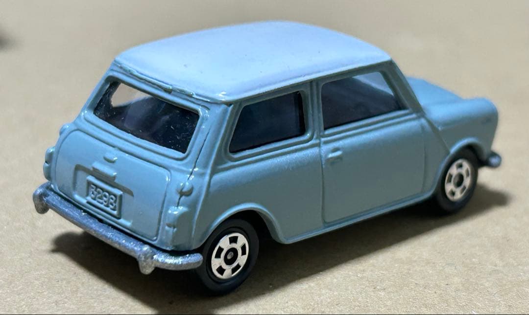 トミカ ミニクーパー リップスピード ロゴなし ねずみ色