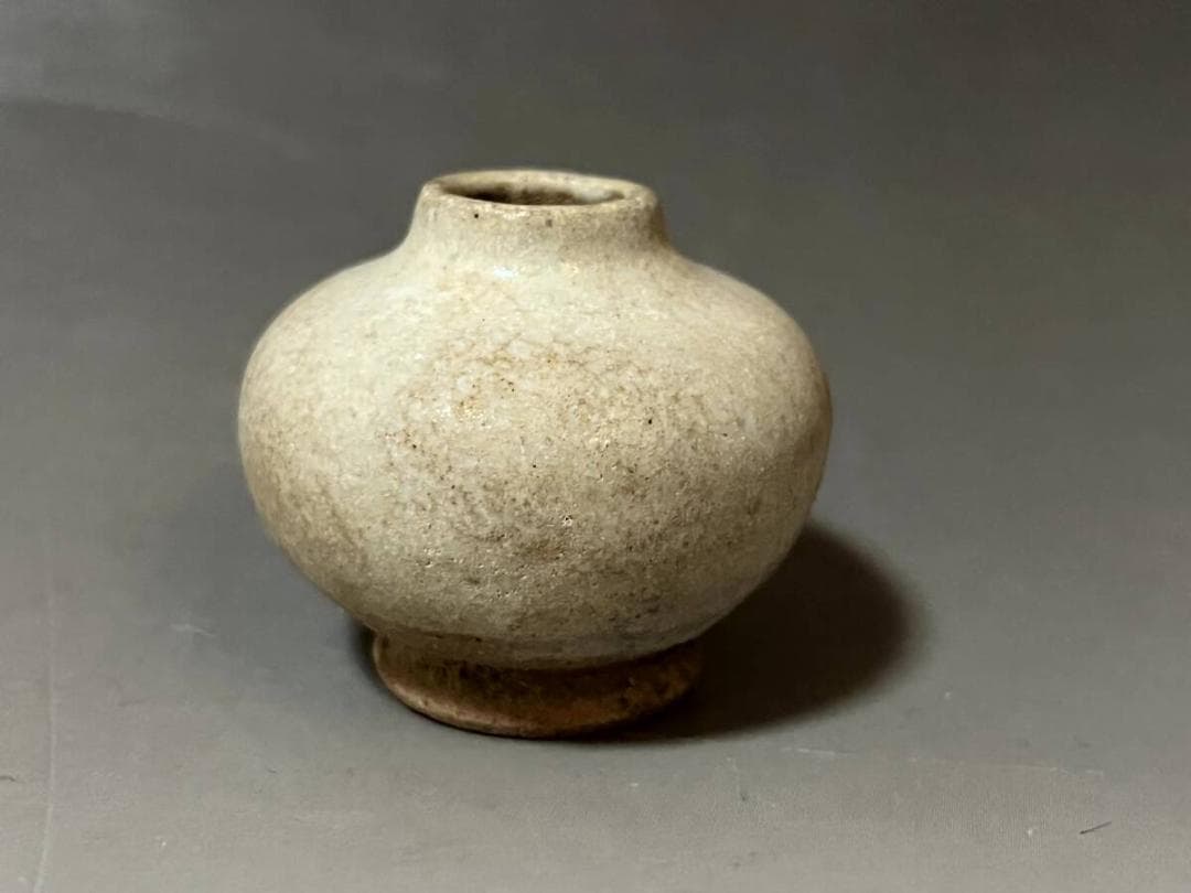 小壺■宋胡録 半磁器胎土 灰青磁釉 古い小壺 3.8cm 水滴 花瓶 古壷■