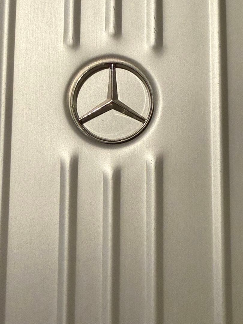 メルセデスベンツ ノベルティ アルミスーツケース 32L 機内持込可
