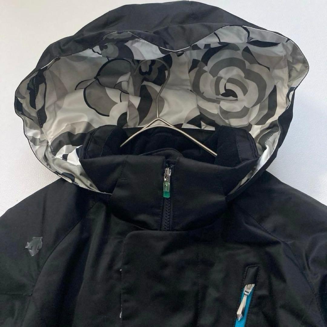 【高機能】デサント　レディース スキーウェア 上下セット L 花柄 ヒートナビ