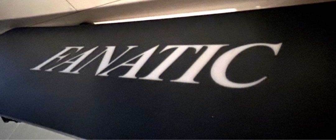 FANATIC スノボ板　新品　定価79200円