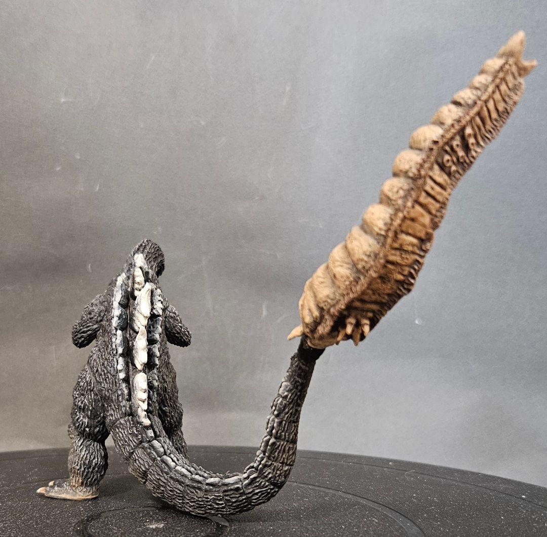 ゴジラ怪獣ソフビ　HGゴジラシリーズ　モスゴジ　モスラ幼虫　リペイント完成品