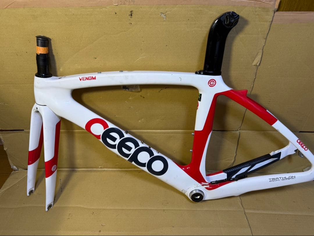 CEEPO VENOM カーボンフレーム TTバイク　 フレームセット