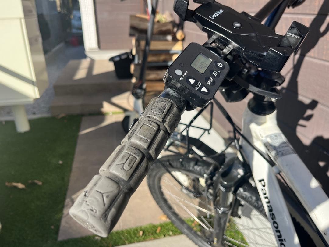 Panasonic 電動アシスト自転車 (ハリヤmotoveloカスタム)