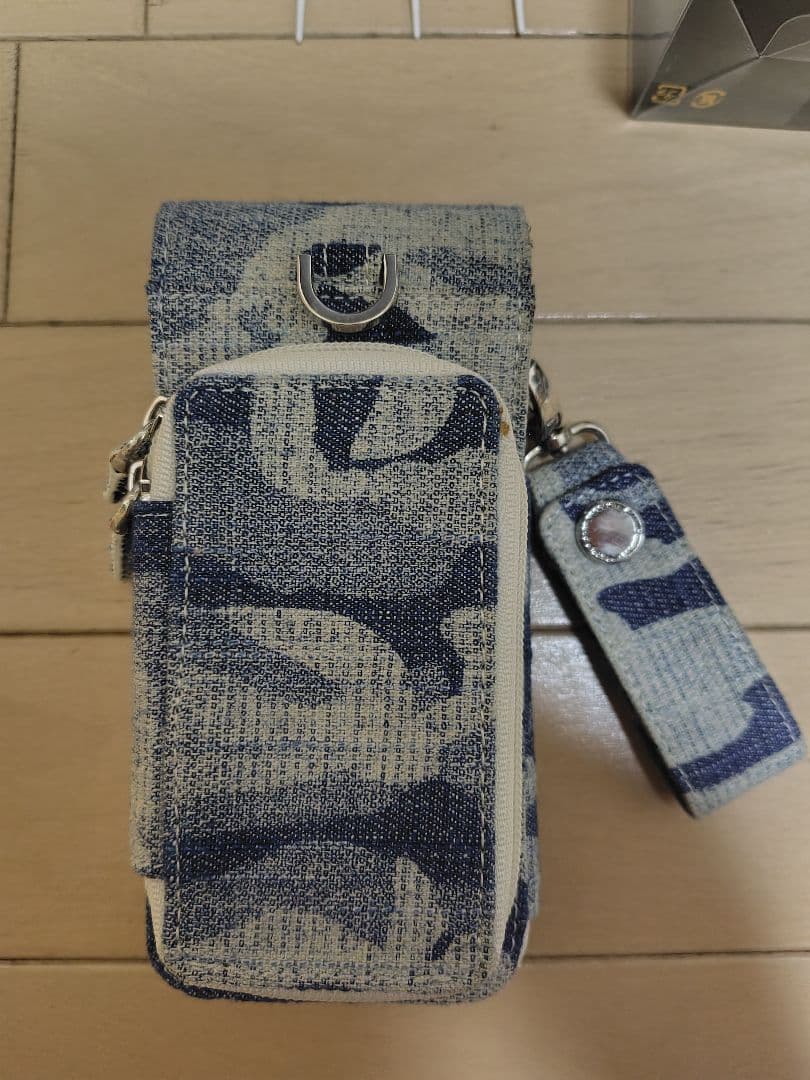 THE DAY CAMEO　ダーツケース　I・C・E HARROWS　ダーツ