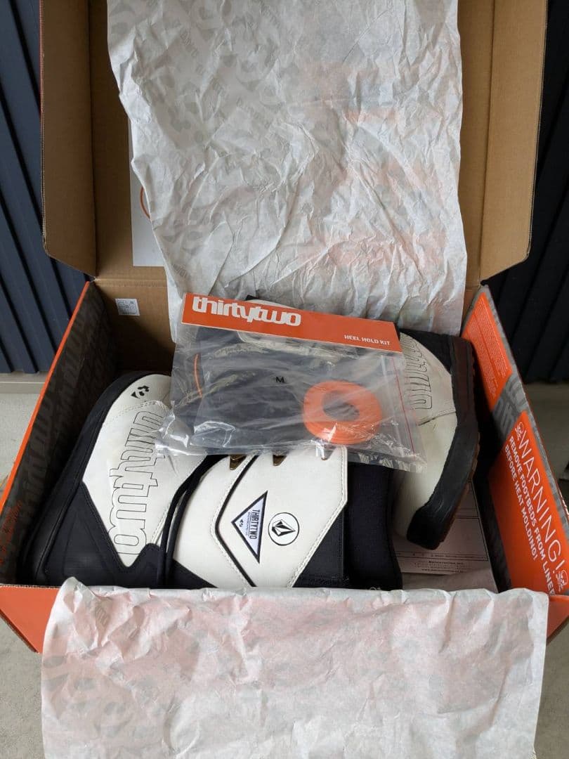 thirtytwo Lashed ブーツ ホワイト/ブラック ☆