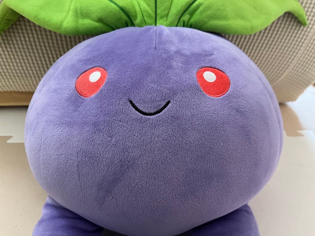 ナゾノクサ もっちりまんまるクッション