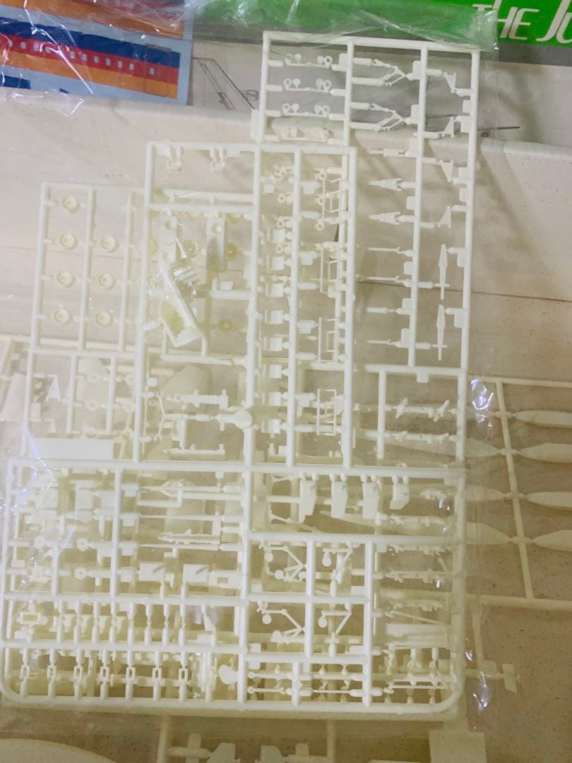 童友社１／１００ユナイテッド航空Ｂ７４７プラモデルキット