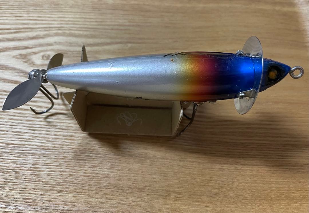 FXXX エイリアンヘッズ　ワイルドカーディナルシャンプーハット