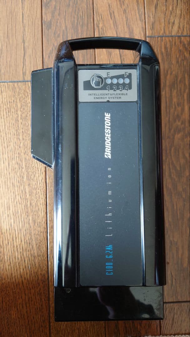 純正品 P6438 X92-10 充電器付き YAMAHA ブリヂストン