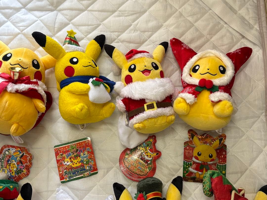 セット　まとめ　クリスマス　ハロウィン　ぬいぐるみ　ピカチュウ ポケモンセンター