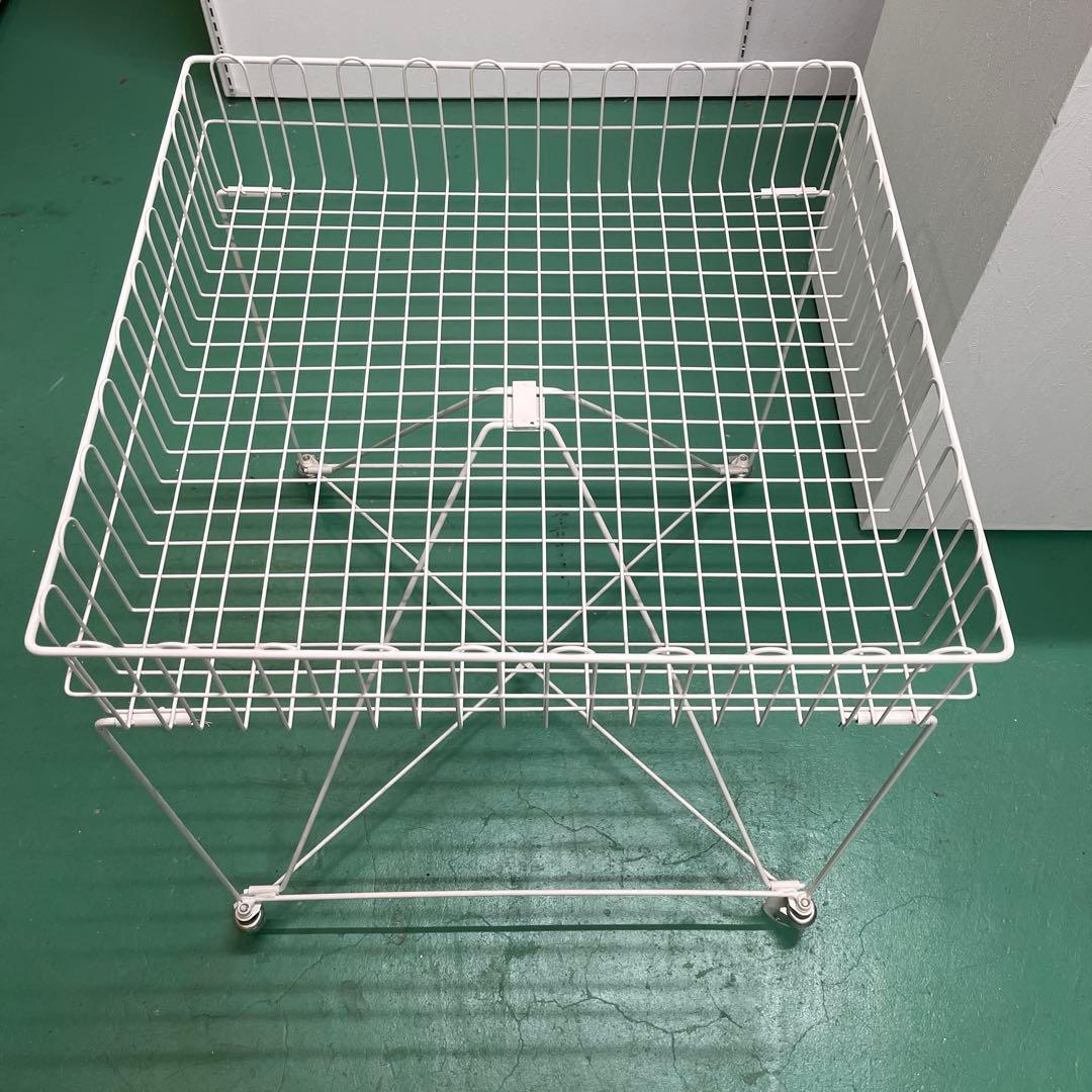 超美品！　バスケットワゴン　ホワイト　60cm 店舗用　4台セット
