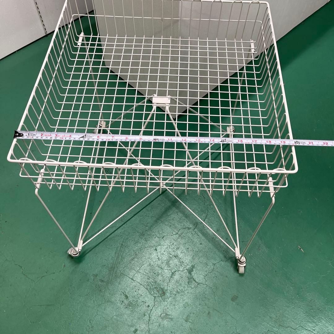 超美品！　バスケットワゴン　ホワイト　60cm 店舗用　4台セット