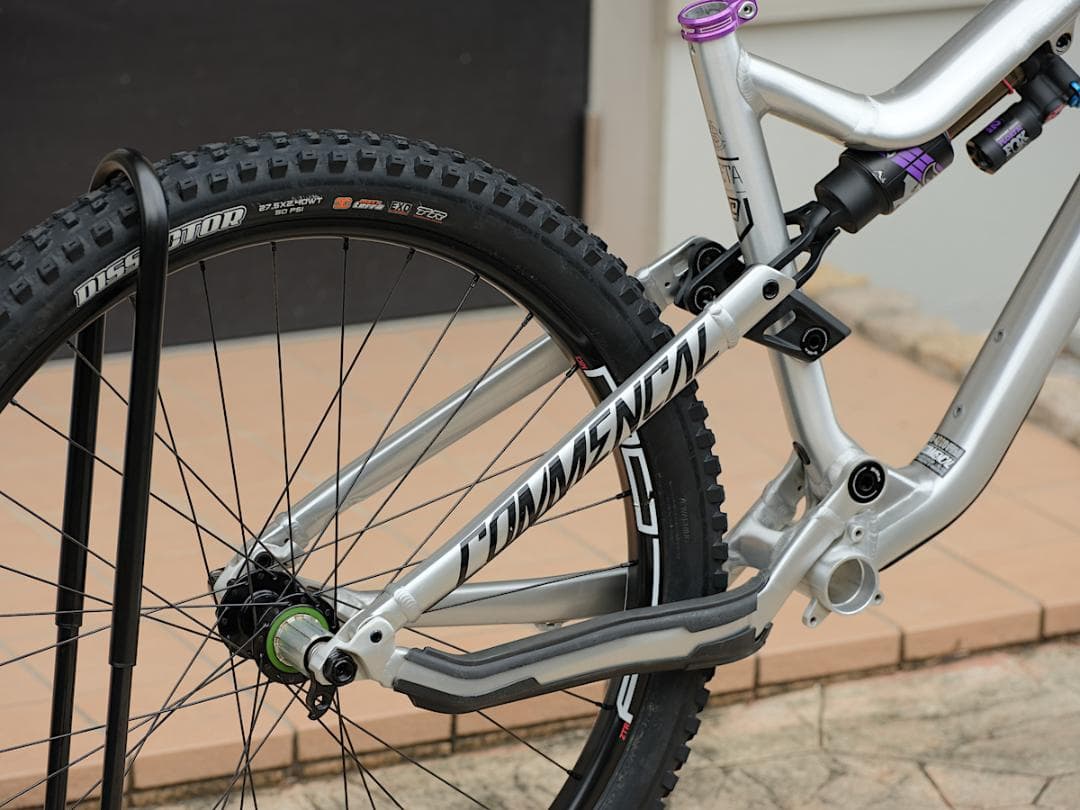 Commencal  AM V4.2 コメンサル サス+ホイールSet