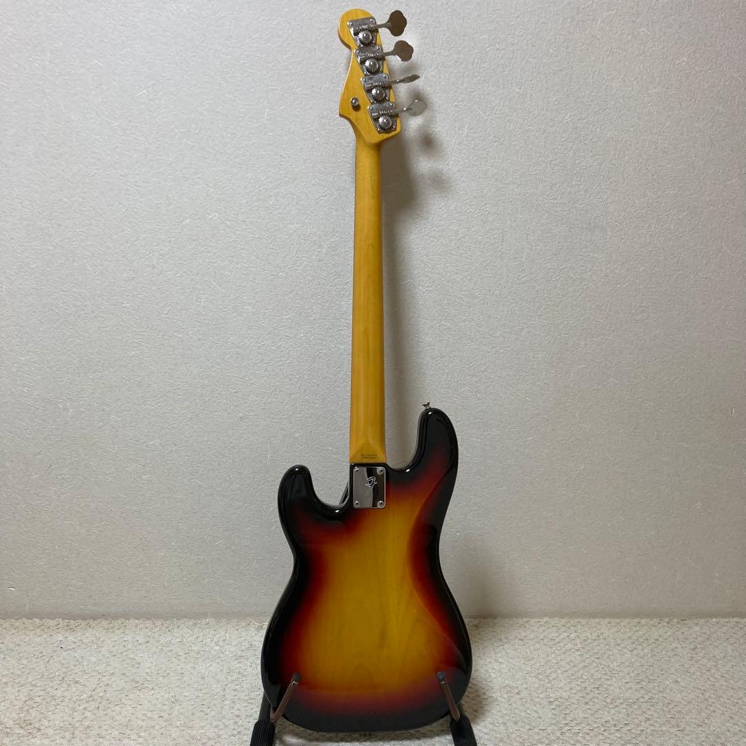 ベース fender PB62-70US