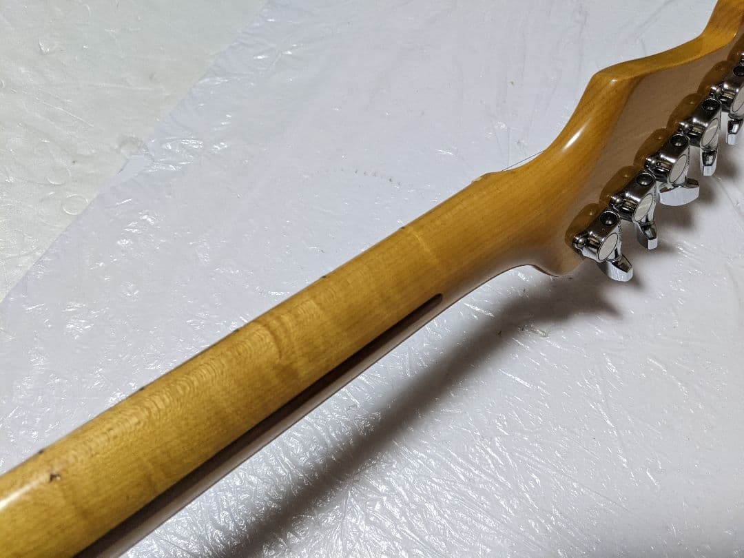 Squier by Fender Stratocaster 日本製 Eシリアル