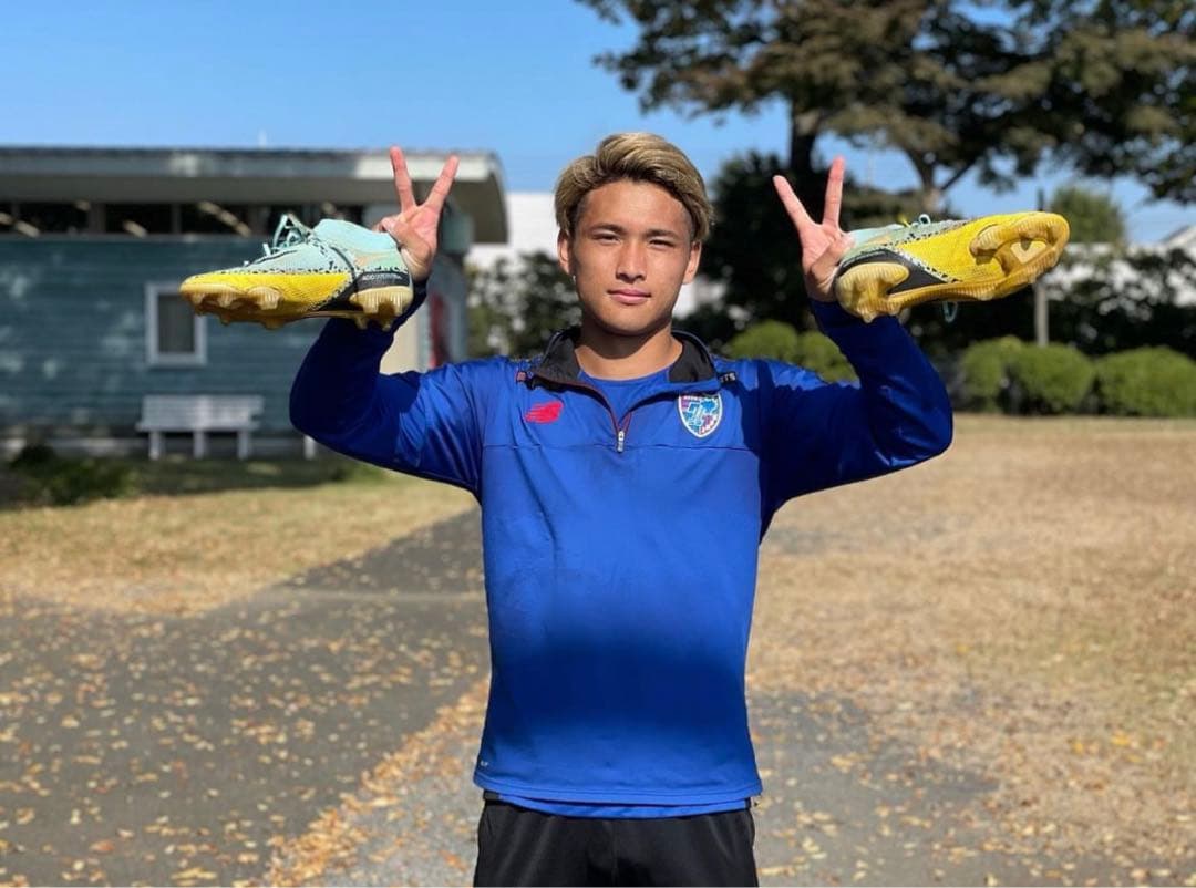 松木玖生　直筆サイン入りスパイク　青森山田　FC東京　U20 主将　証明書付き