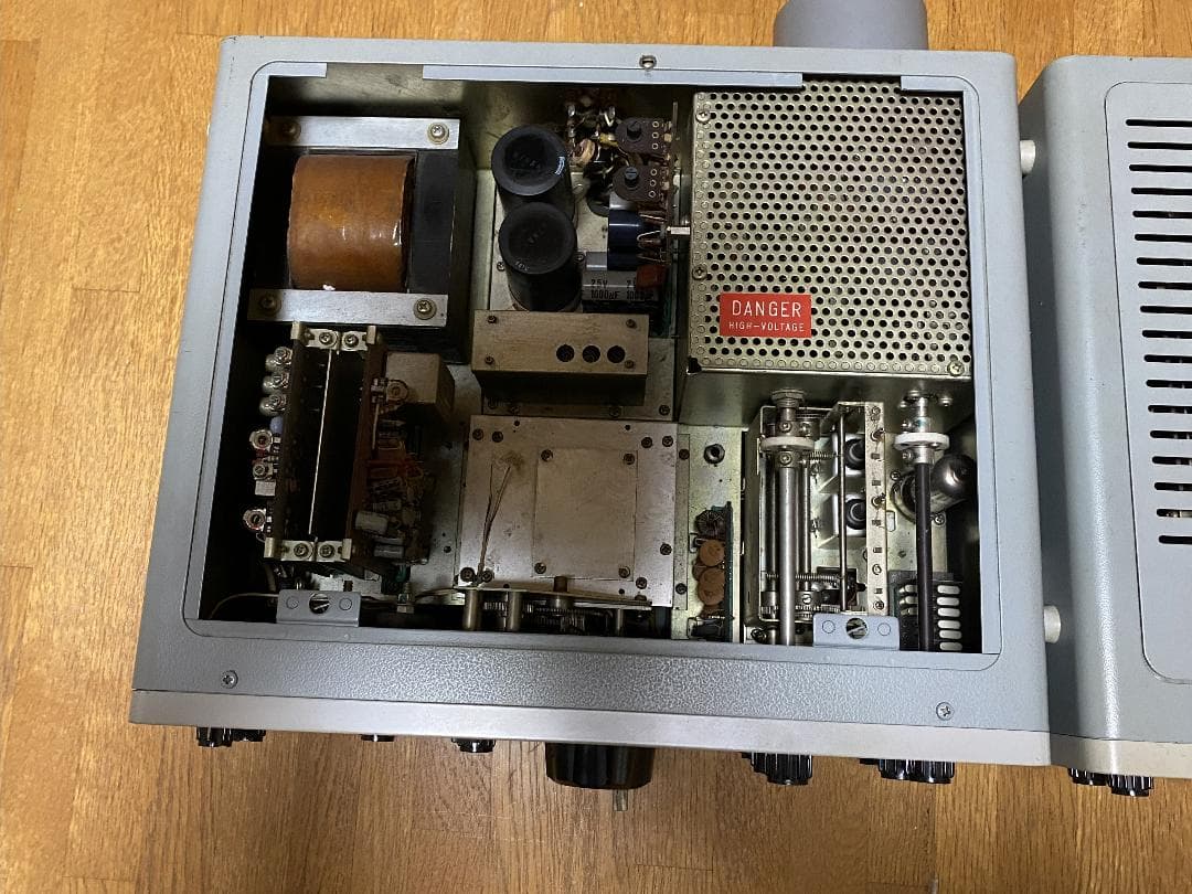 YAESU　FL-101、FR-101　八重洲無線　送・受信機