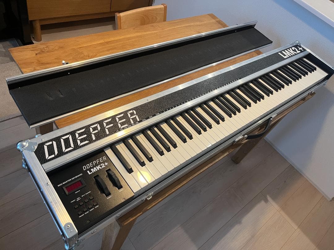 Doepfer LMK2+ MIDIマスターキーボード