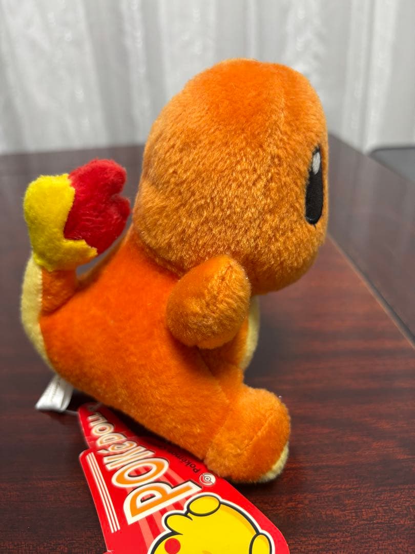 ポケモンセンター限定　ポケモン　ポケドール　ヒトカゲ　ドール　ぬいぐるみ