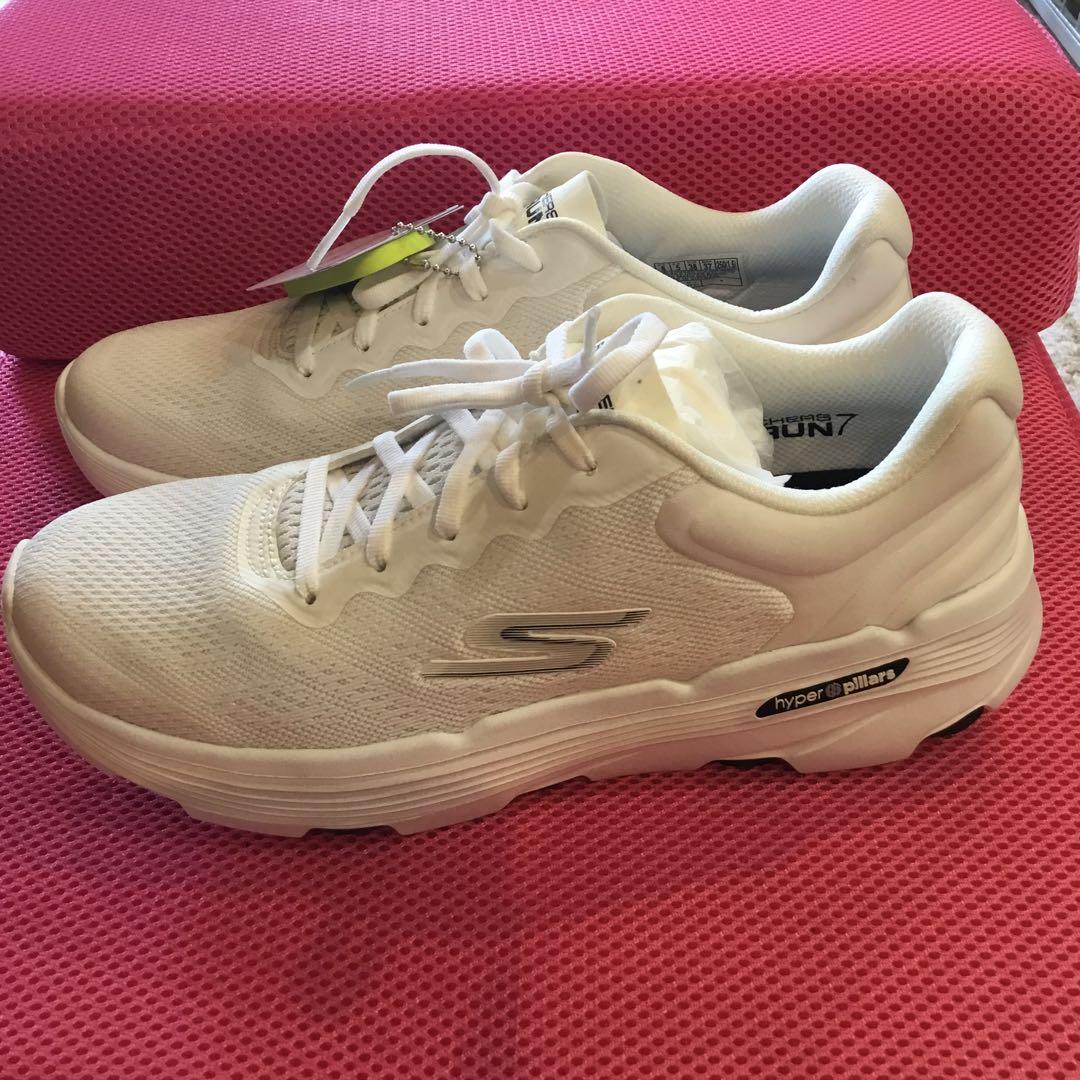 SKECHERS サイズ24(38) GOrun 7 ホワイト シューズ