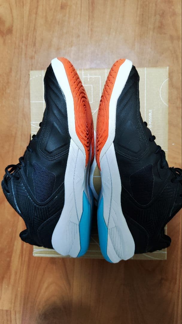 バドミントンシューズ P9200CC 26.0cm タイツーイン選手モデル