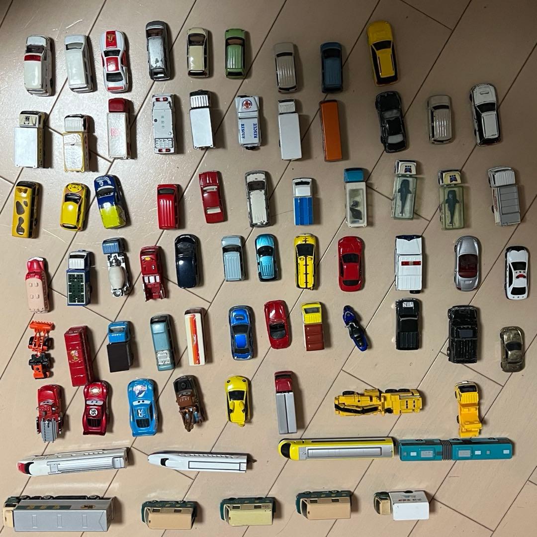 トミカセット 多色 車両 ヤマト運輸 ポケモン 郵便局 等 非売品多数含む