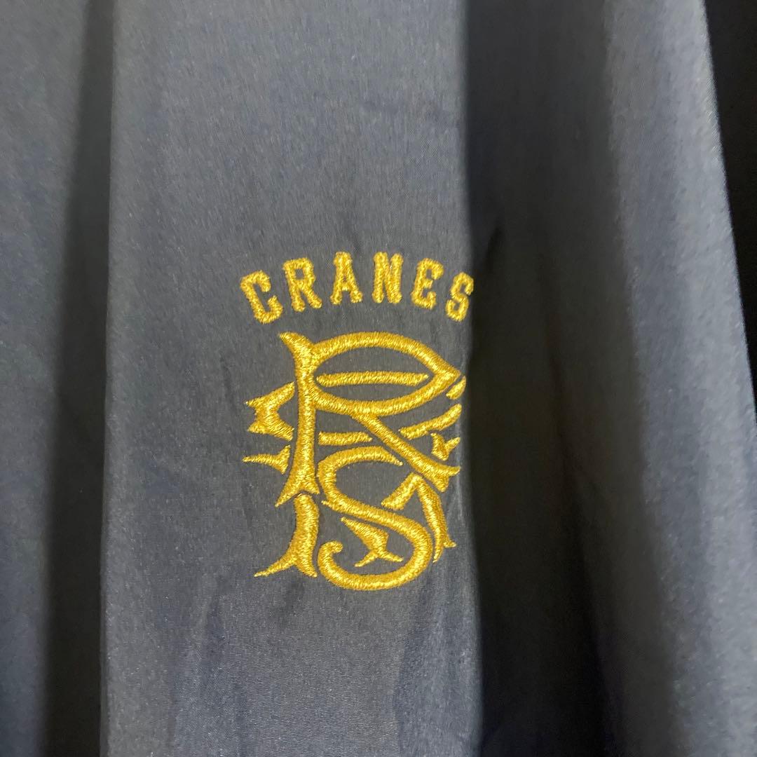 き　アンダーアーマーのウィンドウブレーカー