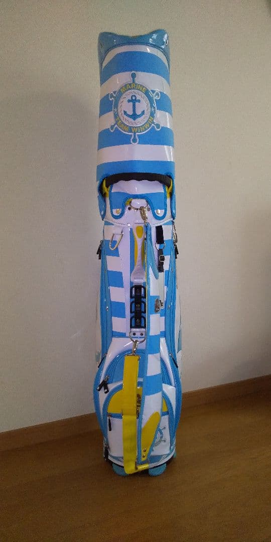 ゴルフバッグ 青と白のストライプ