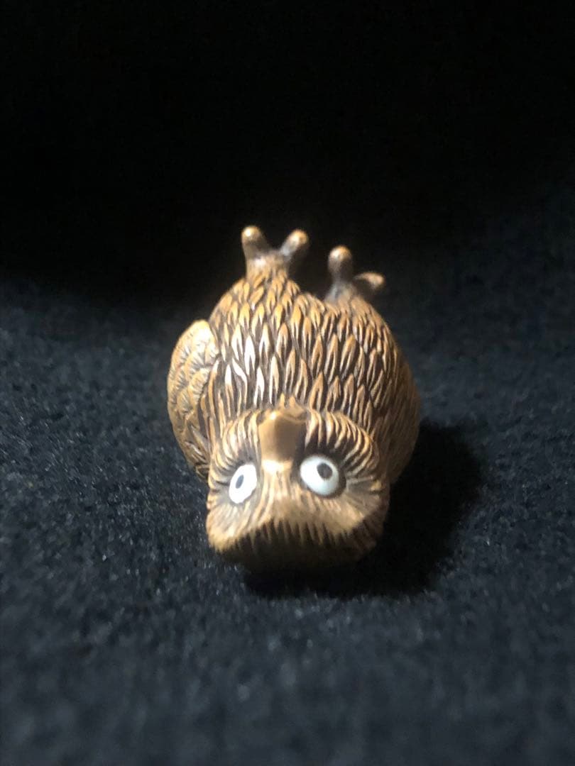 明治時代　木製　木彫　梟　根付　提げ物　骨董アンティーク　在銘