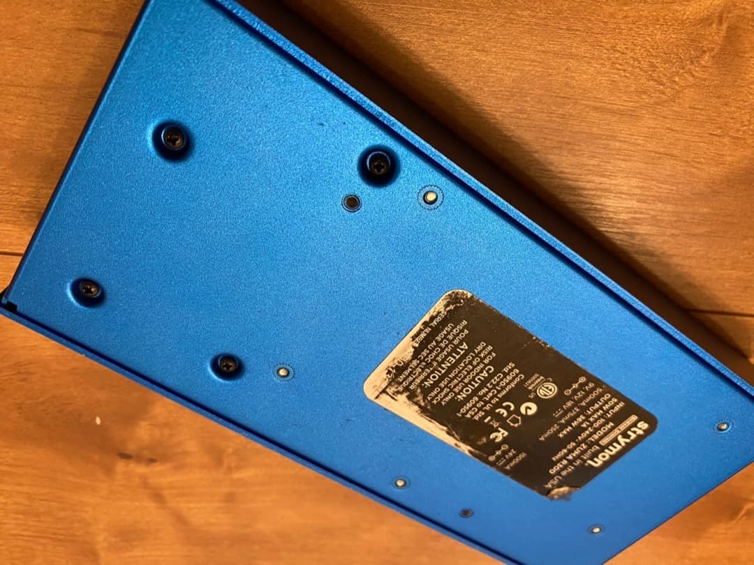 ギター Strymon Zuma