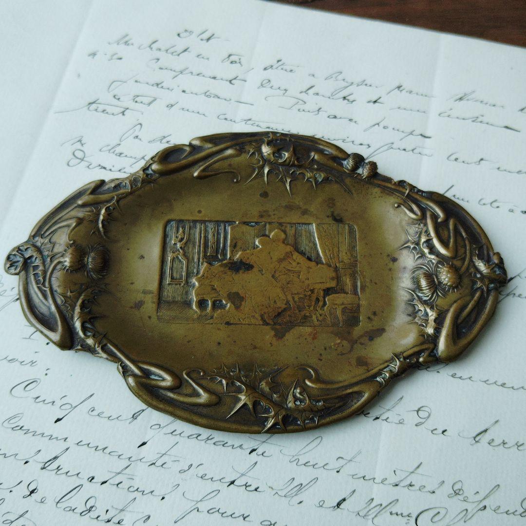 フランス蚤の市　真鍮製プレート　アールヌーボー様式　トレイ　インテリア雑貨