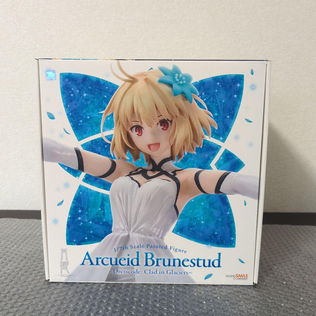 【未開封】アルクェイド・ブリュンスタッド 氷河をまとう 1/7 月姫 フィギュア