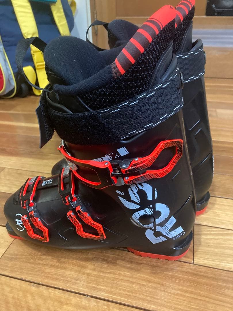 ROSSIGNOLロシニョールEVO70 スキーブーツ　27.5cm