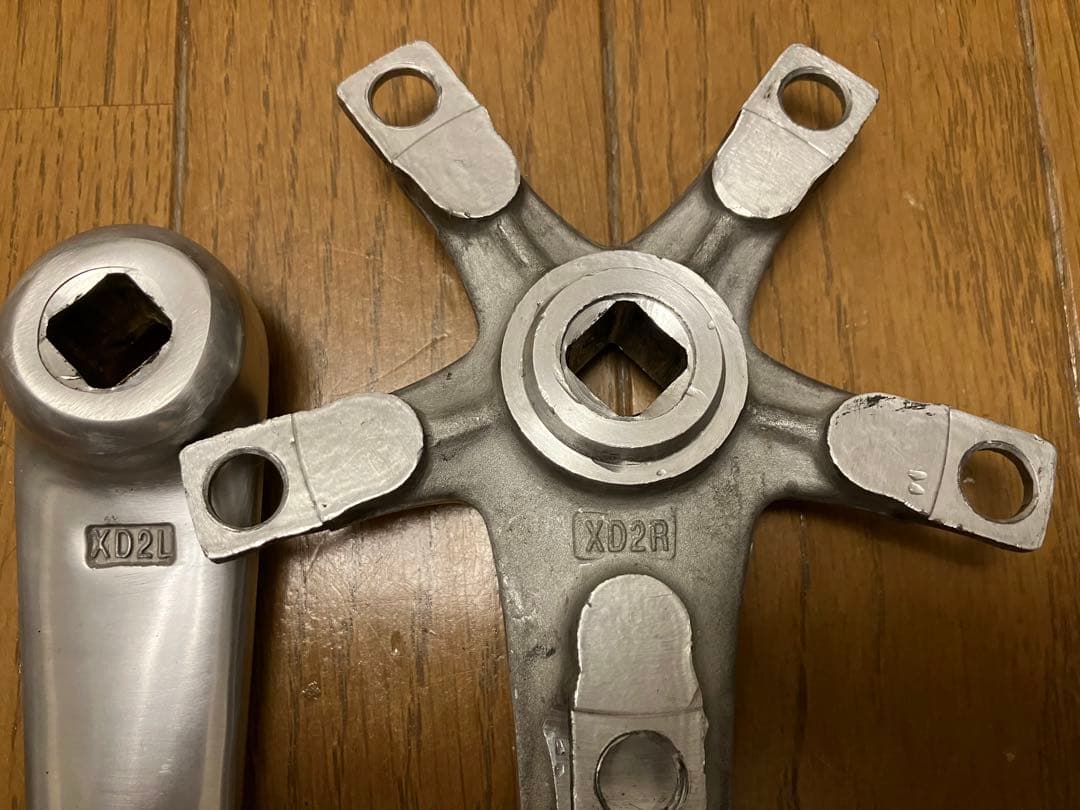 スギノ　SUGINO XD02 170mm BCD110 鍛造　クランクセット