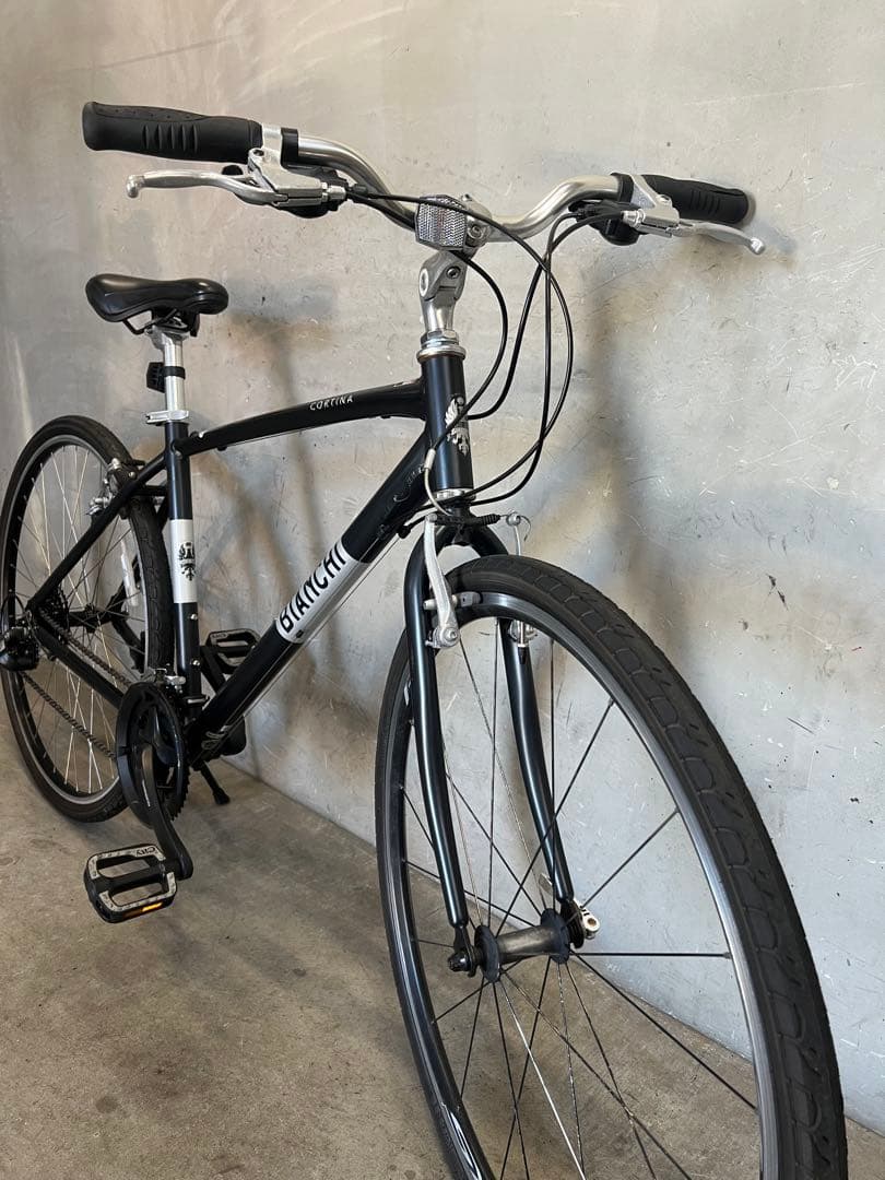 クロスバイク　Bianchi cortina ビアンキ コルティーナ
