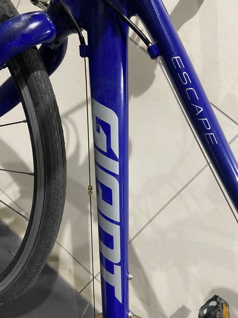 高年式！GIANT escape R3クロスバイク　ジャイアント　エスケープrx