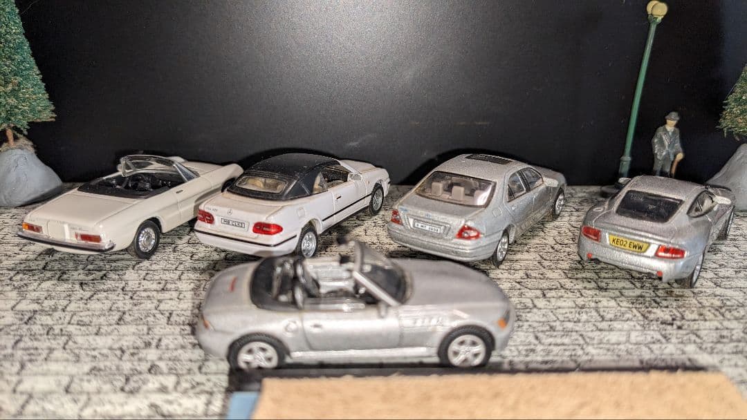 京商、モノウェル1/64合計１１台　 欧州名車９台＋NSX２台　セール