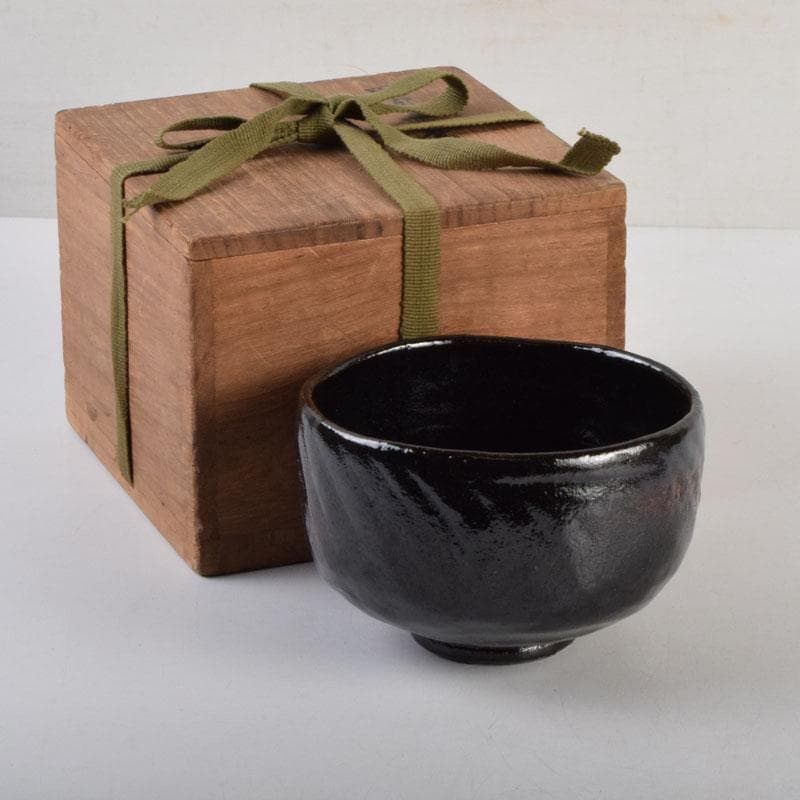 茶道具　八事窯　一休庵　中村道年造　黒楽茶碗　共箱　C　8879
