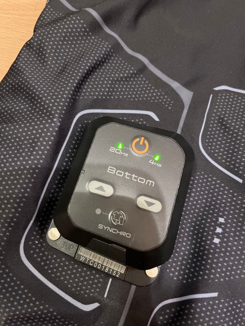 シックスパッドパワースーツ上下セットメンズL