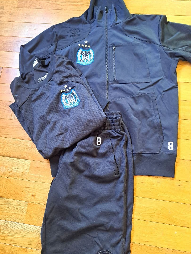 ガンバ大阪　ウェア３点セット　選手支給品　8番