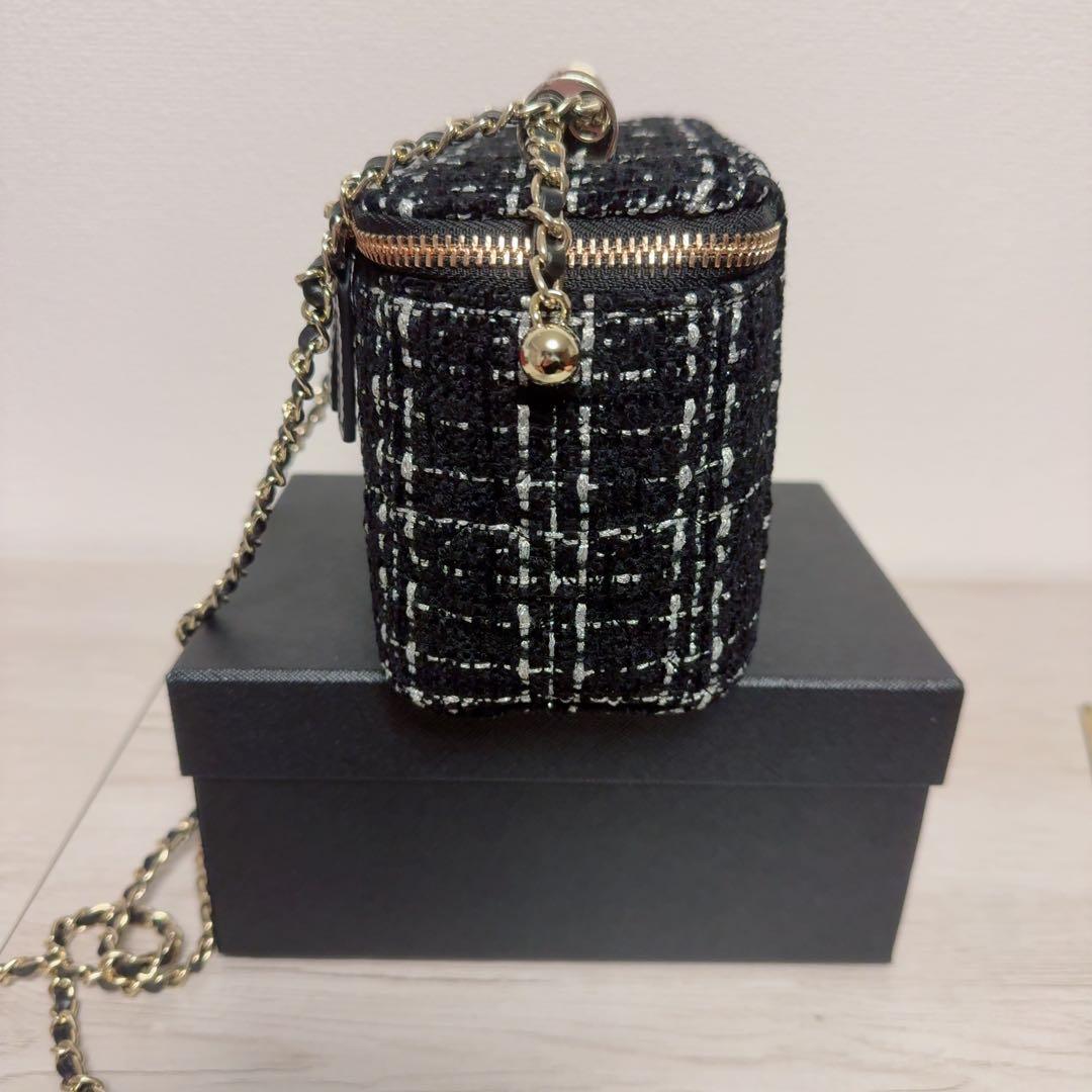 CHANEL ノベルティショルダーバッグ バニティ ツイード