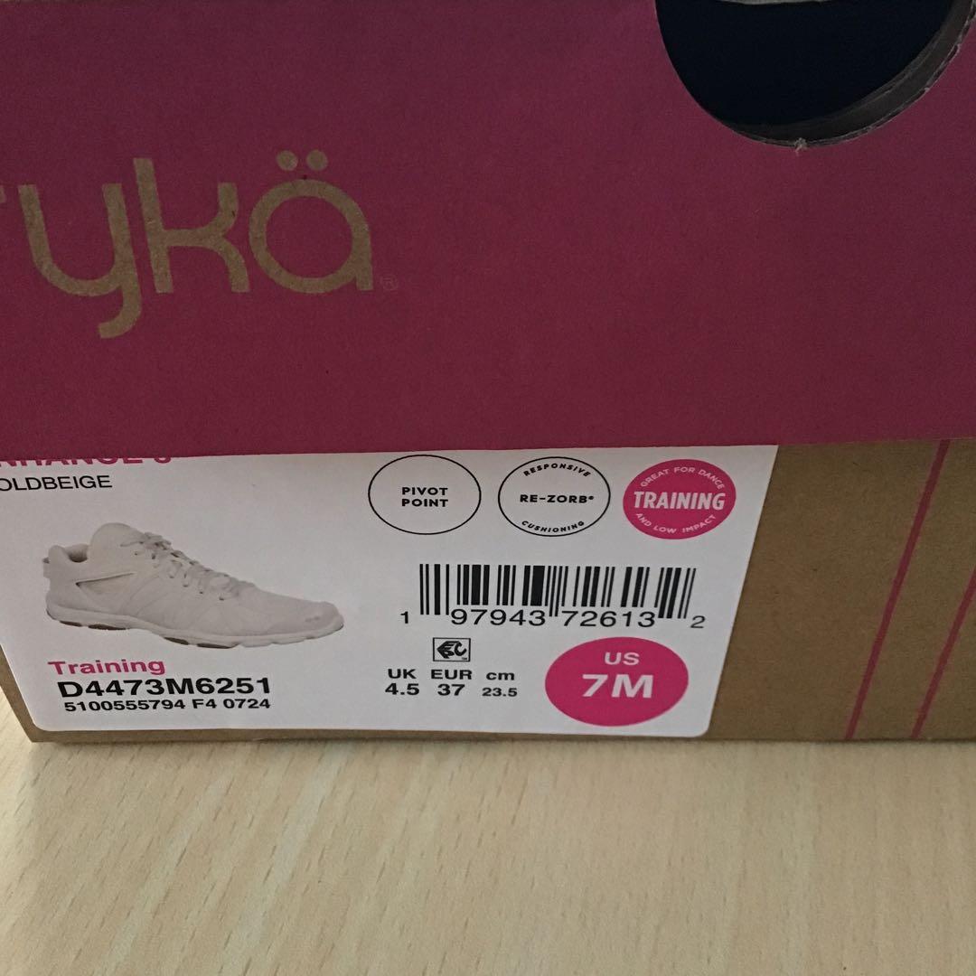 ライカシューズ　23.5cm us:7