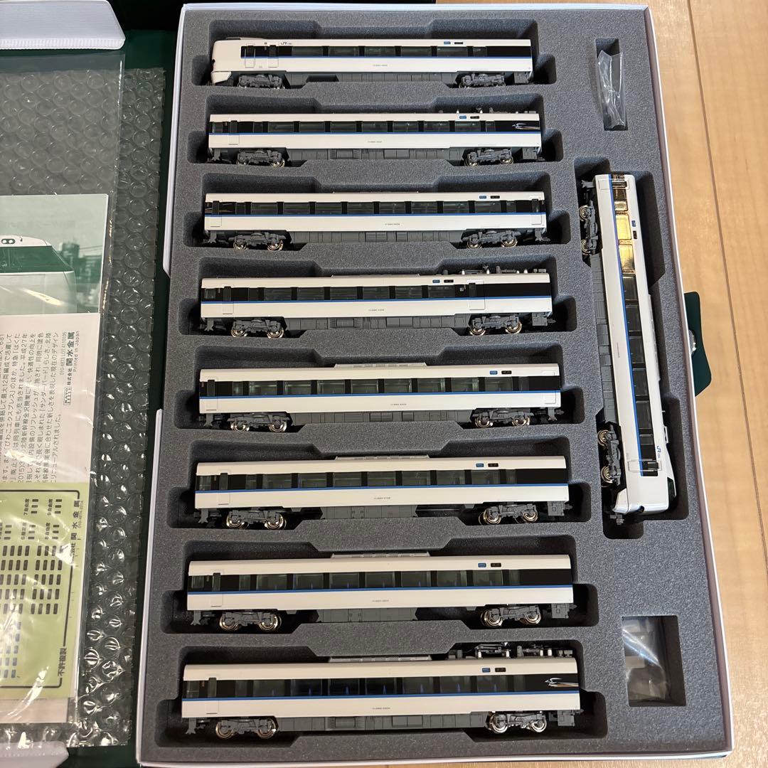 ★値下げ中★純正室内灯★ KATO 683系4000番台 9両セット