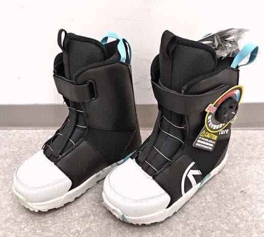 ☆ARBN ジュニア スノーボードブーツ](19-20) 新品！☆