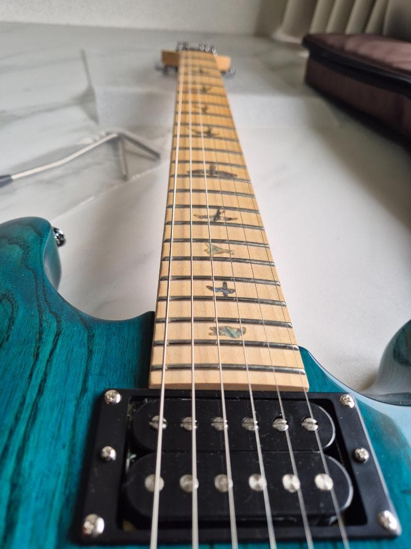 [くり ] PRS SE スワンプアッシュ スペシャル