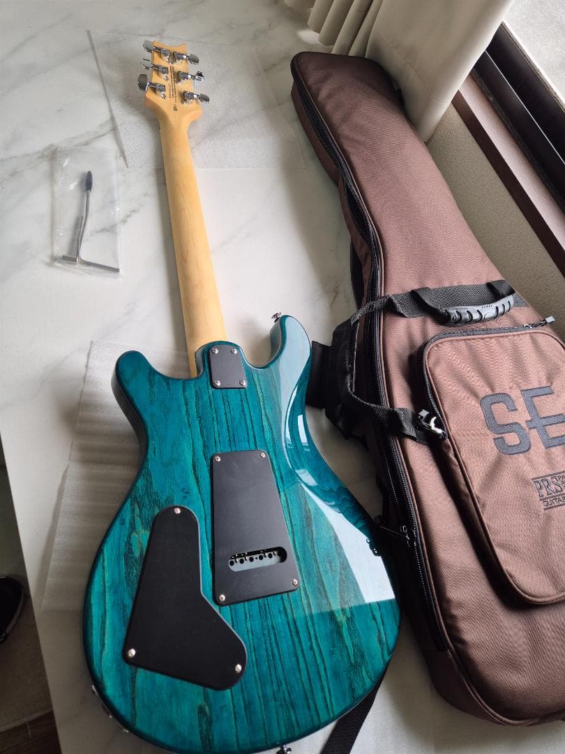 [くり ] PRS SE スワンプアッシュ スペシャル