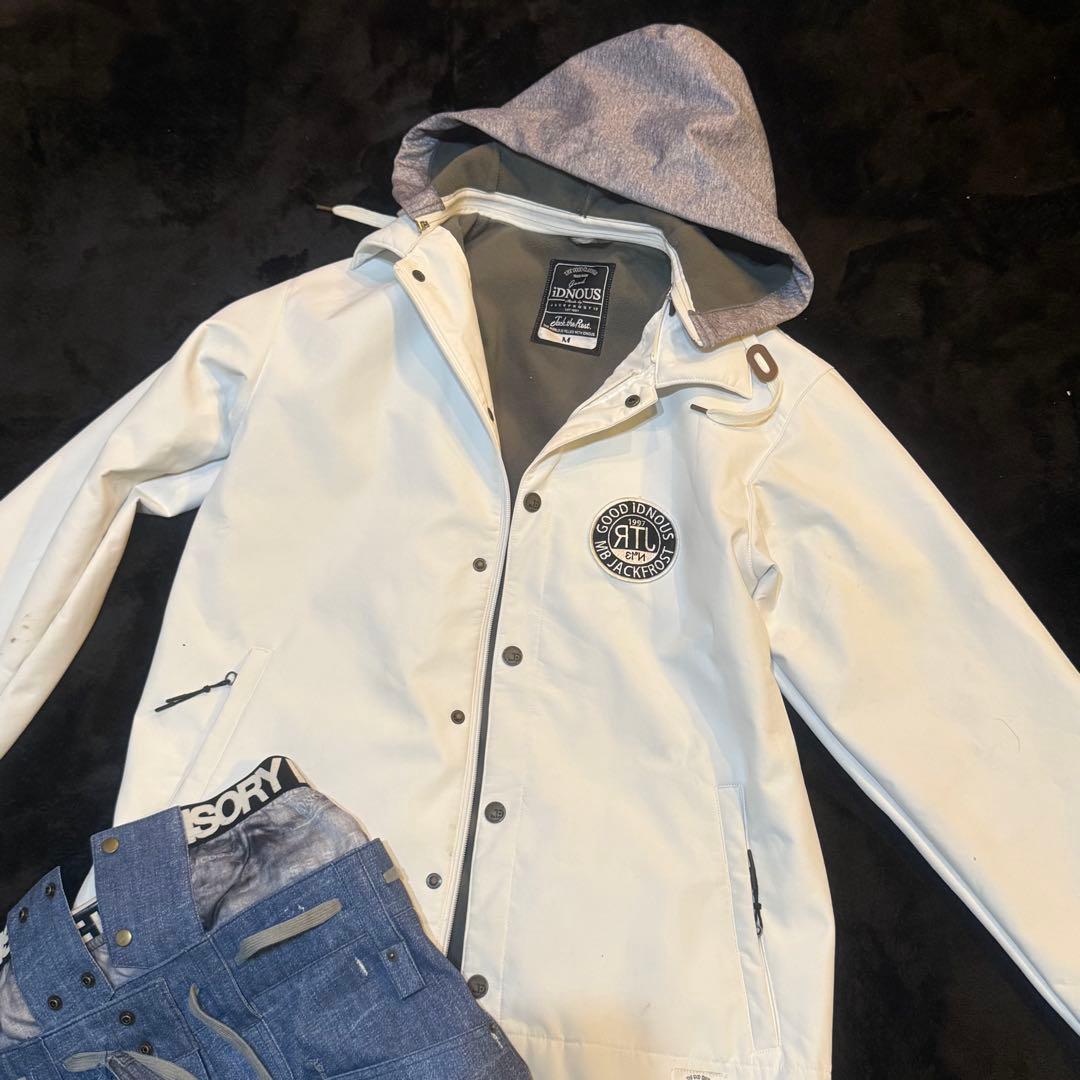 ほね卍様ジャックフロスト13 iDNOUＳ スノーボードウェア上下セット M/L