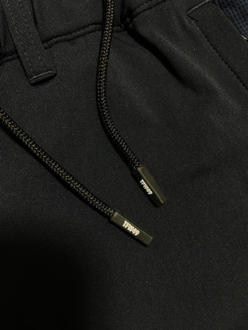 未使用　tfw49 ハイブリッドパンツ L ネイビー　ゴルフ